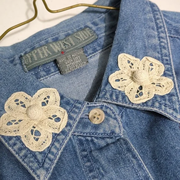 🟢 Upper West Side sz large Vintage denim long sleeve shirt w/ applique InvW028 - Picture 4 of 7